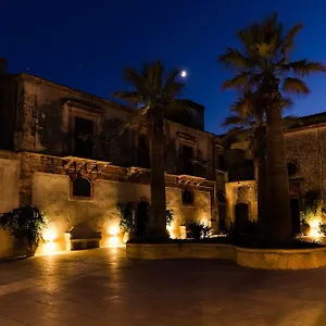 Borgo Del Carato 3*, Solarino Italia